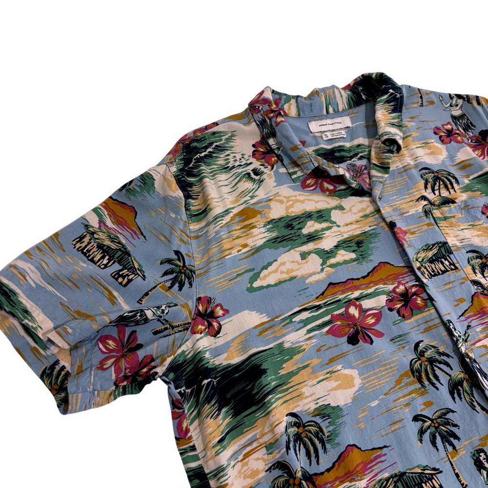 Urban Outfitters Hula Girls Rayon Hawaiian Shirt Mens XL Blue Short Sleeve Beach